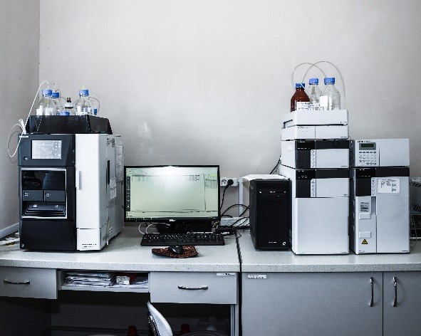 built-in diode-matrix detector Shimadzu LC 2030 С